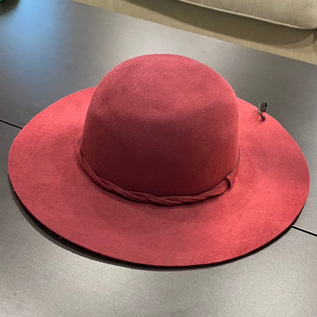 Apt. 9 Hat